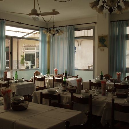 Hotel Aquilia Laigueglia Kültér fotó