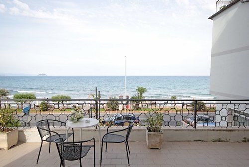 Hotel Aquilia Laigueglia Kültér fotó
